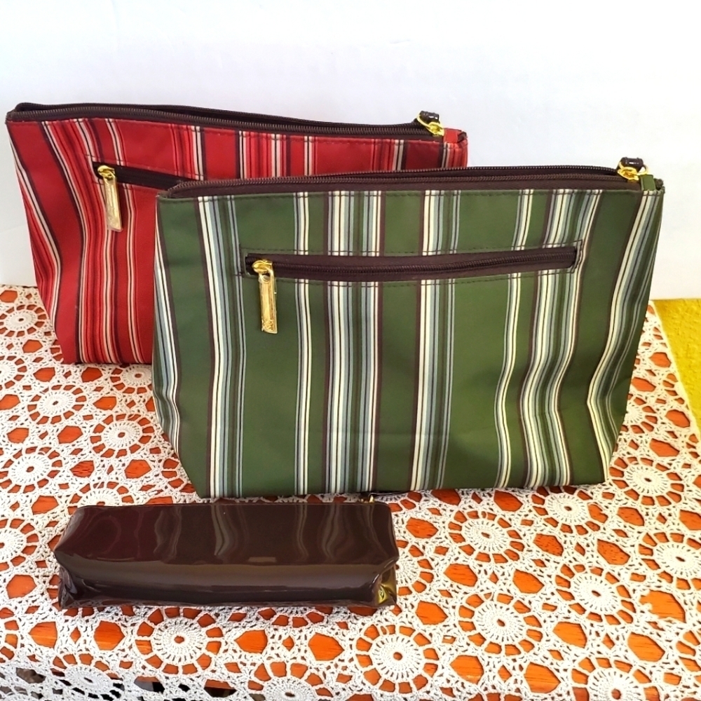 Estee Lauder Makeup bag bundle